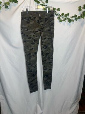 Levi's Women's Camo Skinny Jeans - Olive Camo